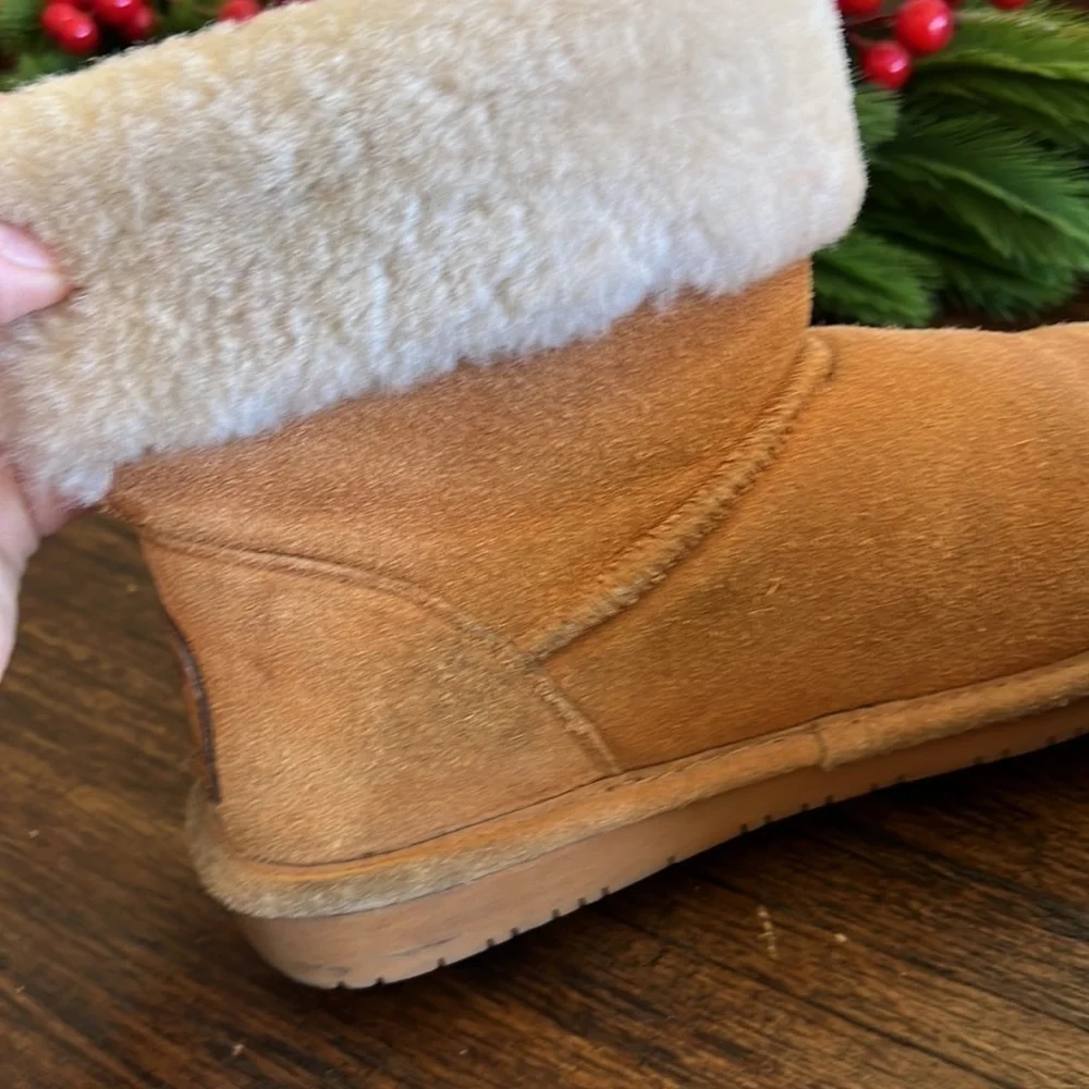 bearpaw abby cuffed tab boot hickory | size 7